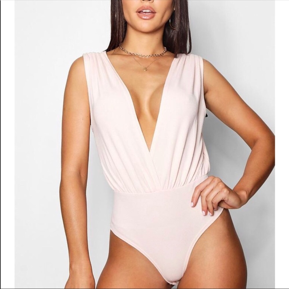 Boohoo deep plunge bodysuit